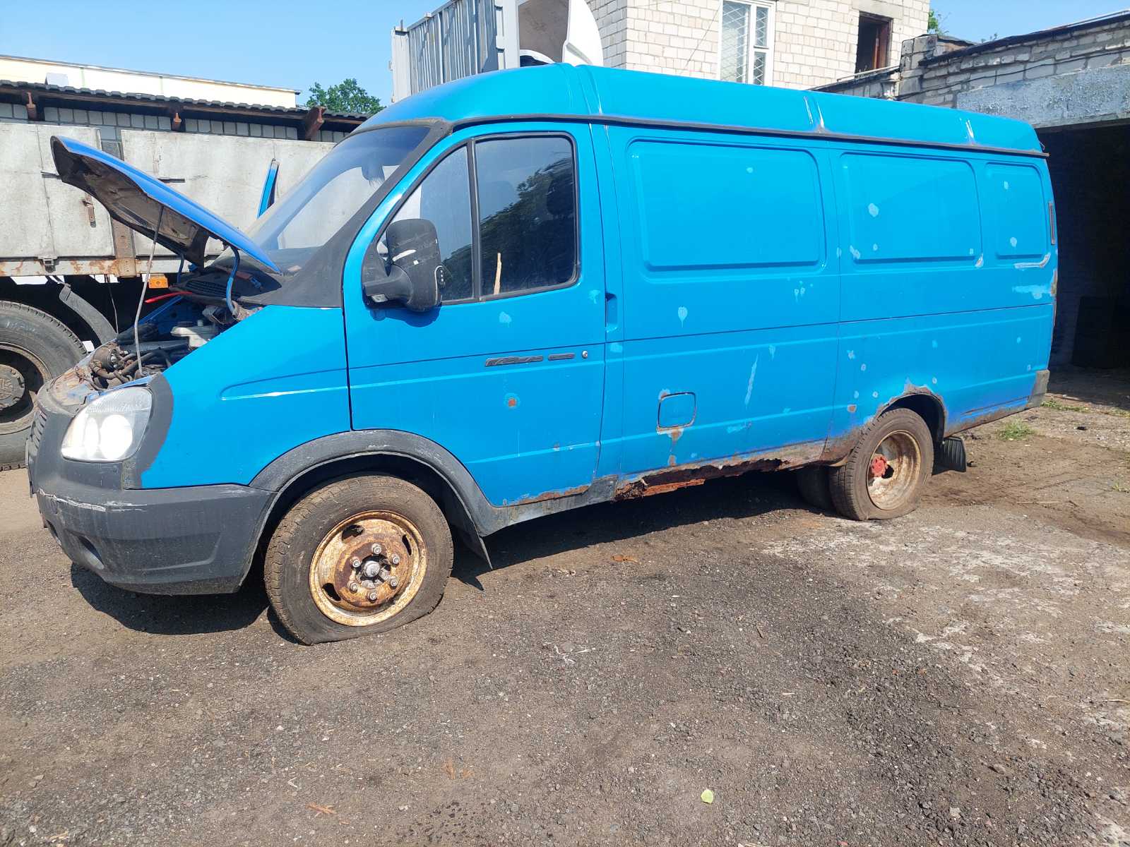 Gaz, 2705, 2012