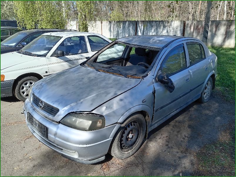 Opel, Astra, 2004