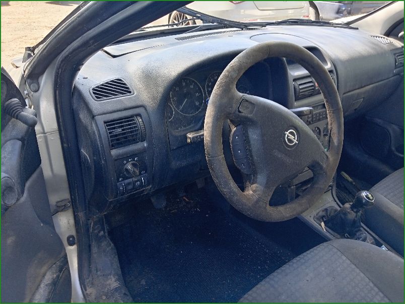 Opel, Astra, 2004