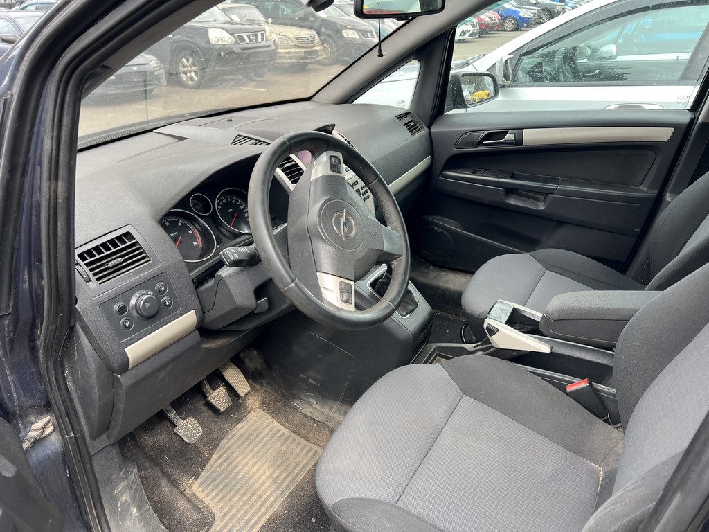 Opel, Zafira, 2008