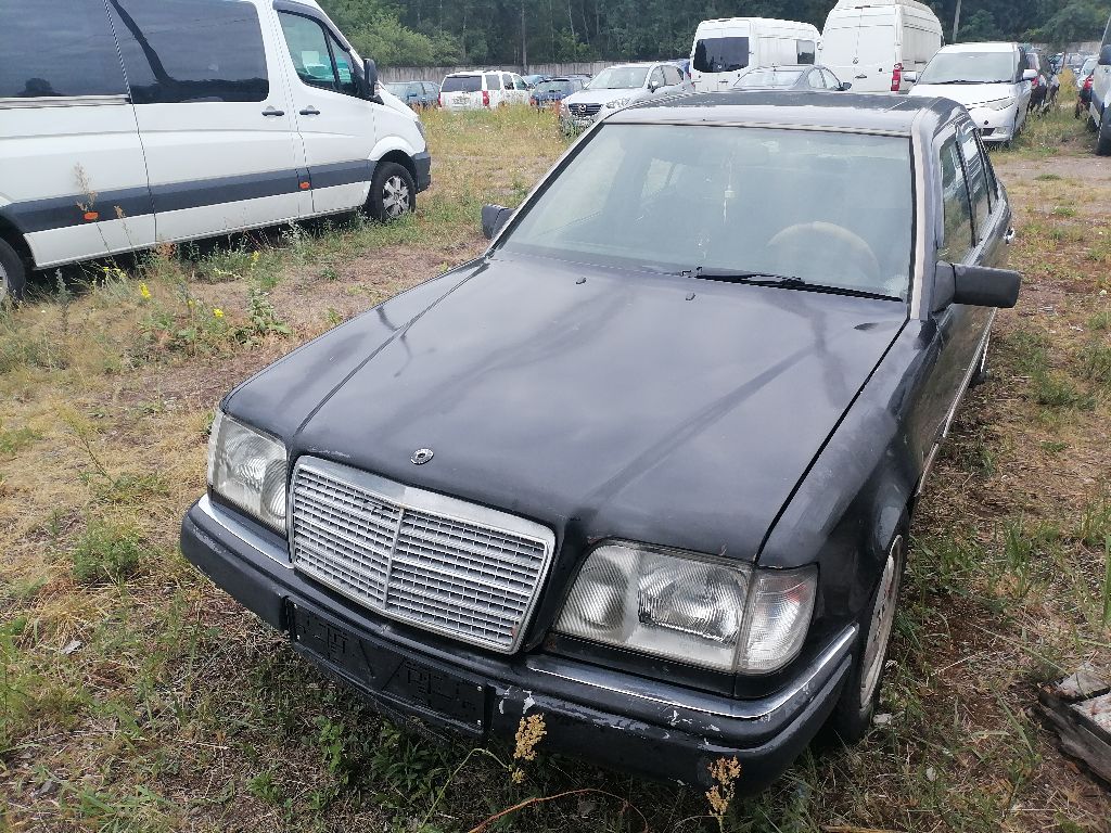 Mercedes-Benz, 230 E, 1989