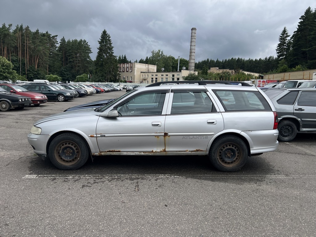 Opel, Vectra, 2000