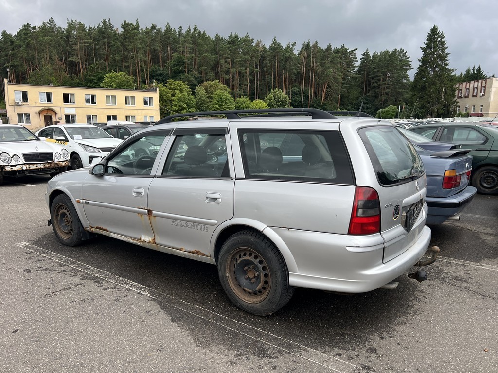 Opel, Vectra, 2000