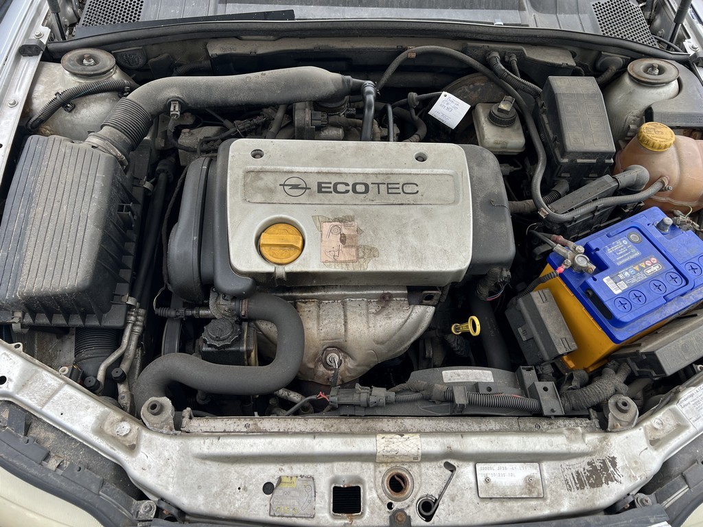 Opel, Vectra, 2000