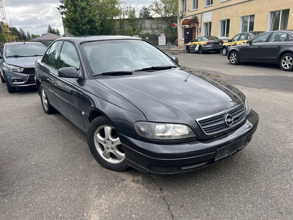 Opel, Omega, 2001