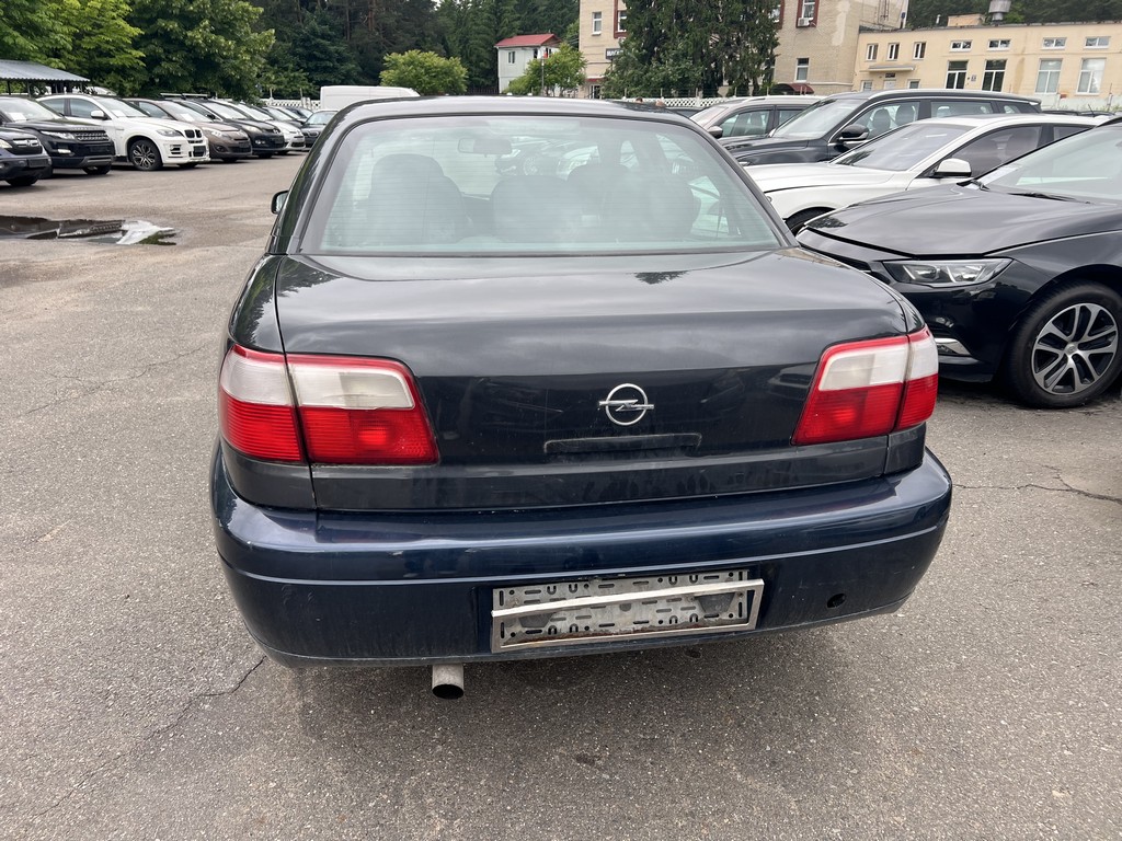 Opel, Omega, 2001