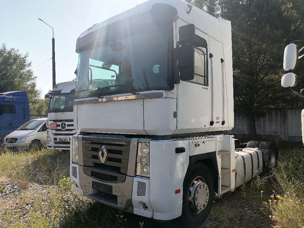 Renault, Magnum, 2010