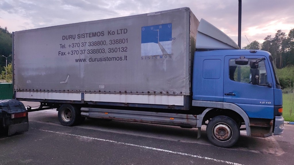 Mercedes-Benz, Atego 1218, 2002
