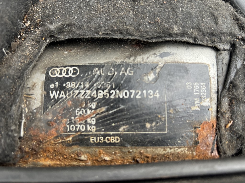 Audi, A6, 2001