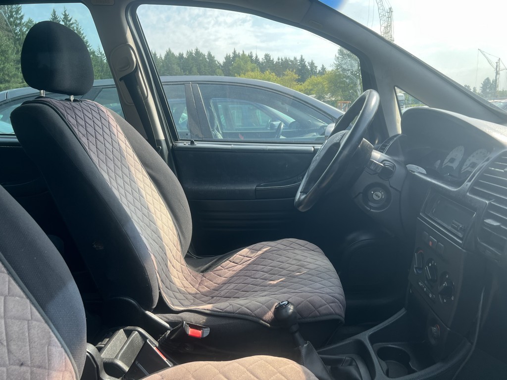 Opel, Zafira, 2002