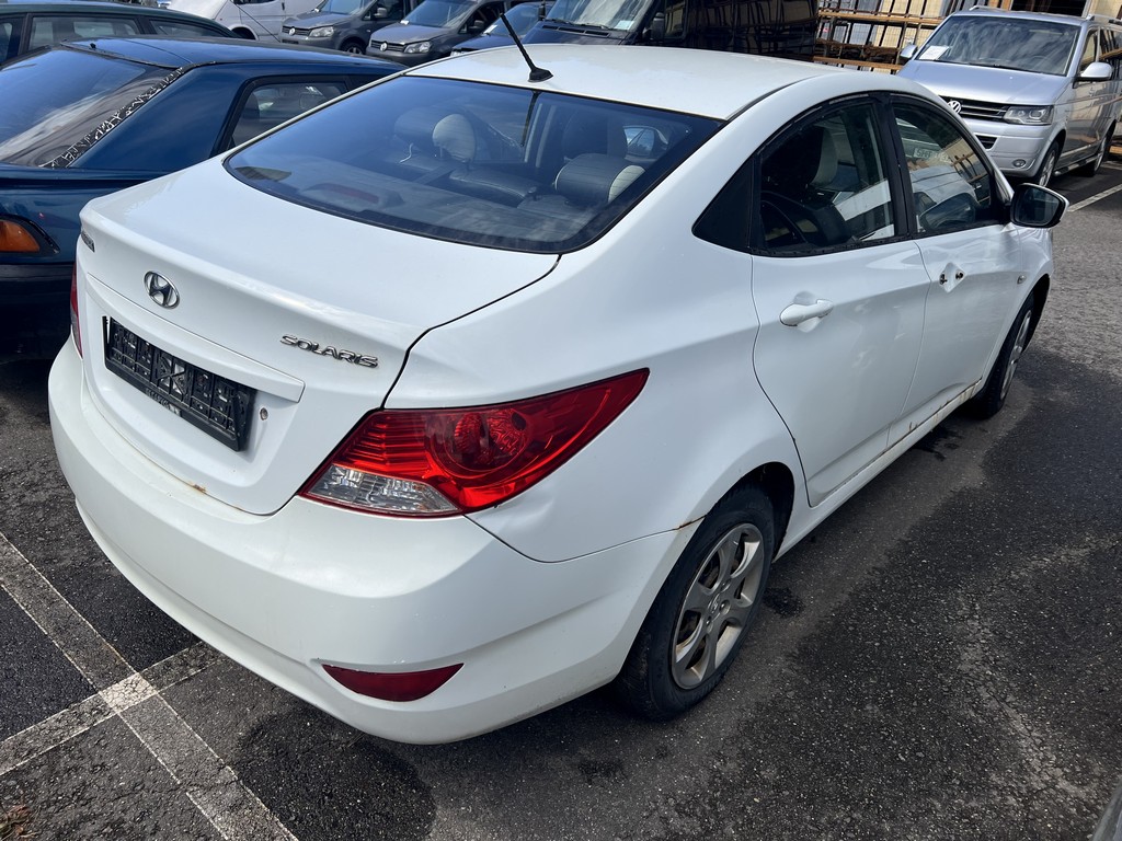 Hyundai, Solaris, 2011