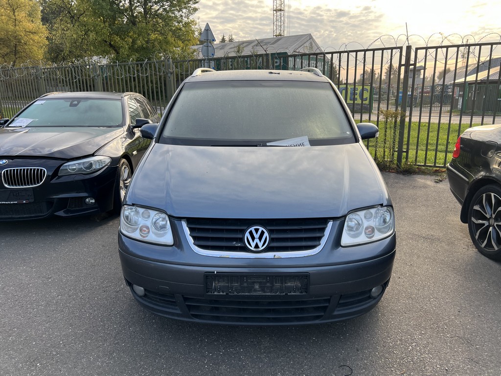 Volkswagen, Touran, 2005