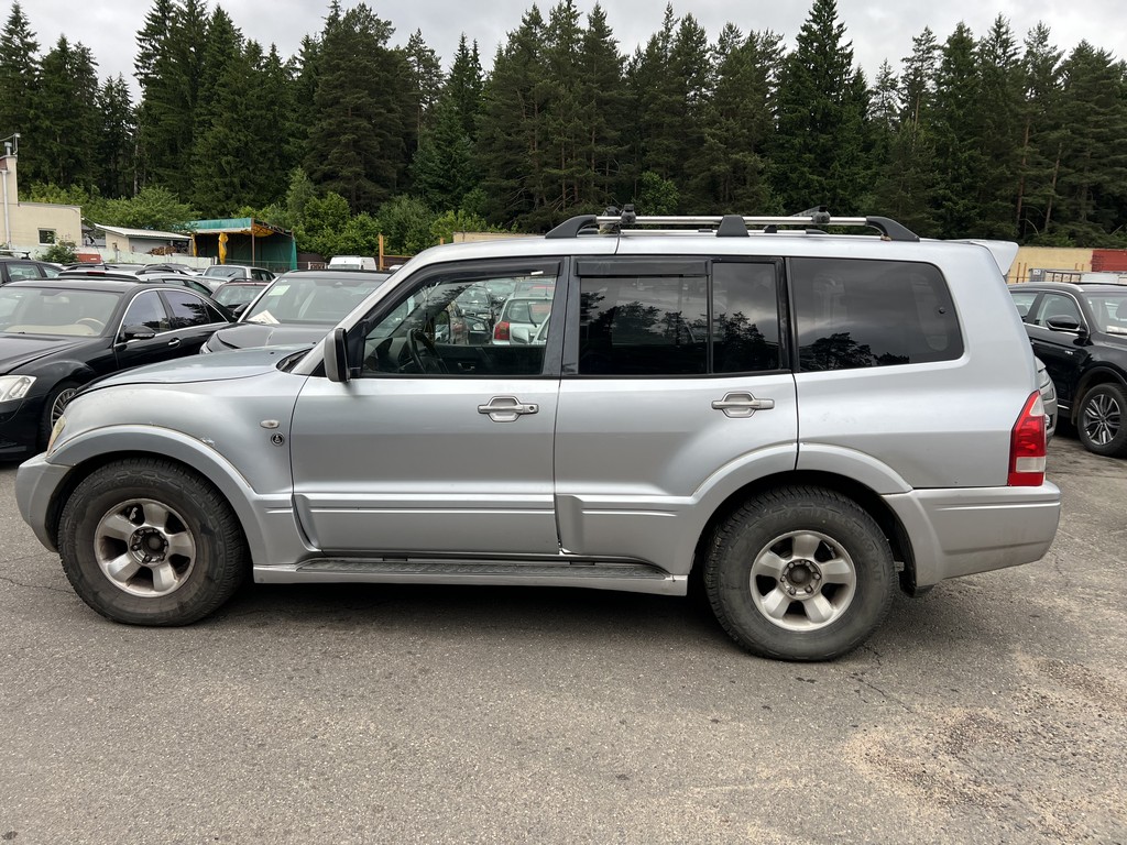 Mitsubishi, Pajero, 2005