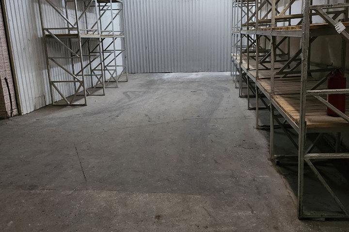 Многофункциональное здание, площадью 1287,6 кв.м, расположенное по адресу: г. Полоцк, пер.5-й Тросницкий, д.15а 