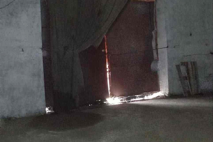 Капитальное строение общей площадью 1266,4 кв.м (наименование - цех деревообработки с АБК), расположенное по адресу: Гродненская область, Новогрудский район,  г. Новогрудок, ул. Советская, 85  