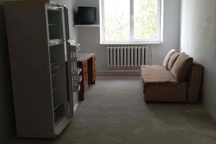 Капитальное строение общей площадью 1266,4 кв.м (наименование - цех деревообработки с АБК), расположенное по адресу: Гродненская область, Новогрудский район,  г. Новогрудок, ул. Советская, 85  